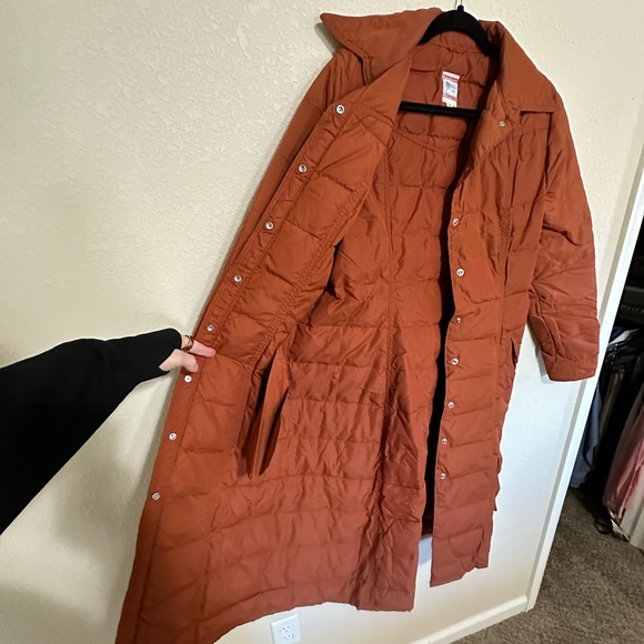 Orange Long-Line Vintage Winter Coat • Frostline Kits - Picture 6 of 7